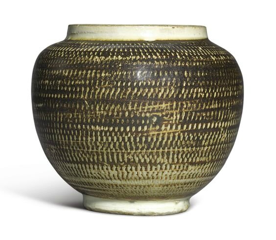 A small ‘Cizhou’ ‘Rouletted’ jar, Northern Song dynasty