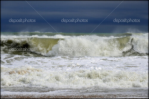 depositphotos_32567613_Severe_storm_at_sea