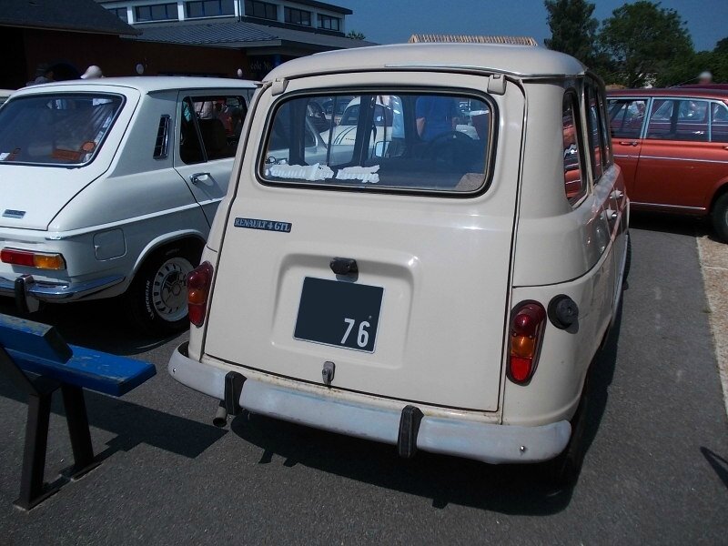 Renault4GTLar
