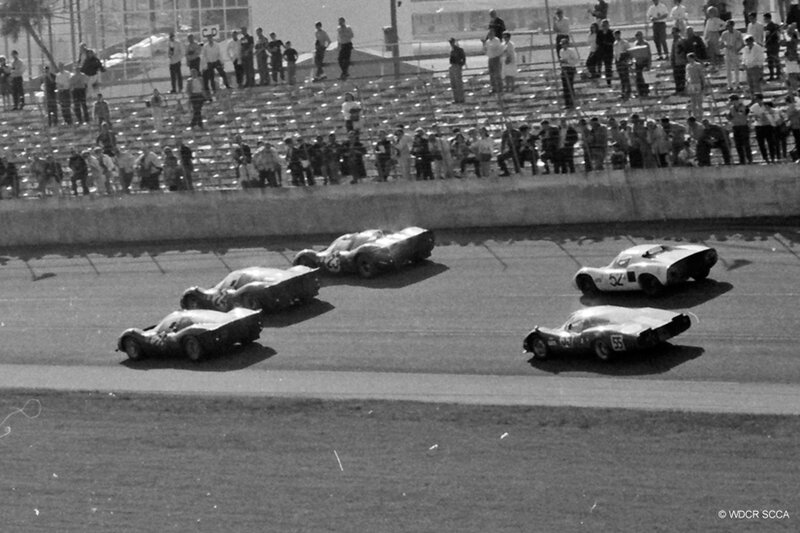 1967-Daytona-412 P_330 P 4_330 P3 4-arrivee-01