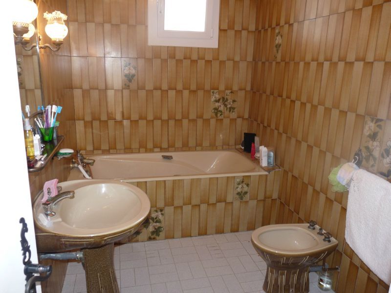 Création / Salle de bain épurée - Stinside Architecture d\'intérieur Création / Salle de bain épurée - Stinside Architecture d\'intérieur