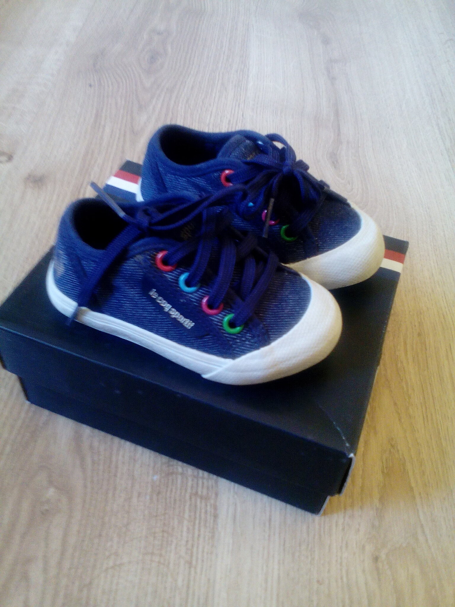 the most cheapest shoe in the world