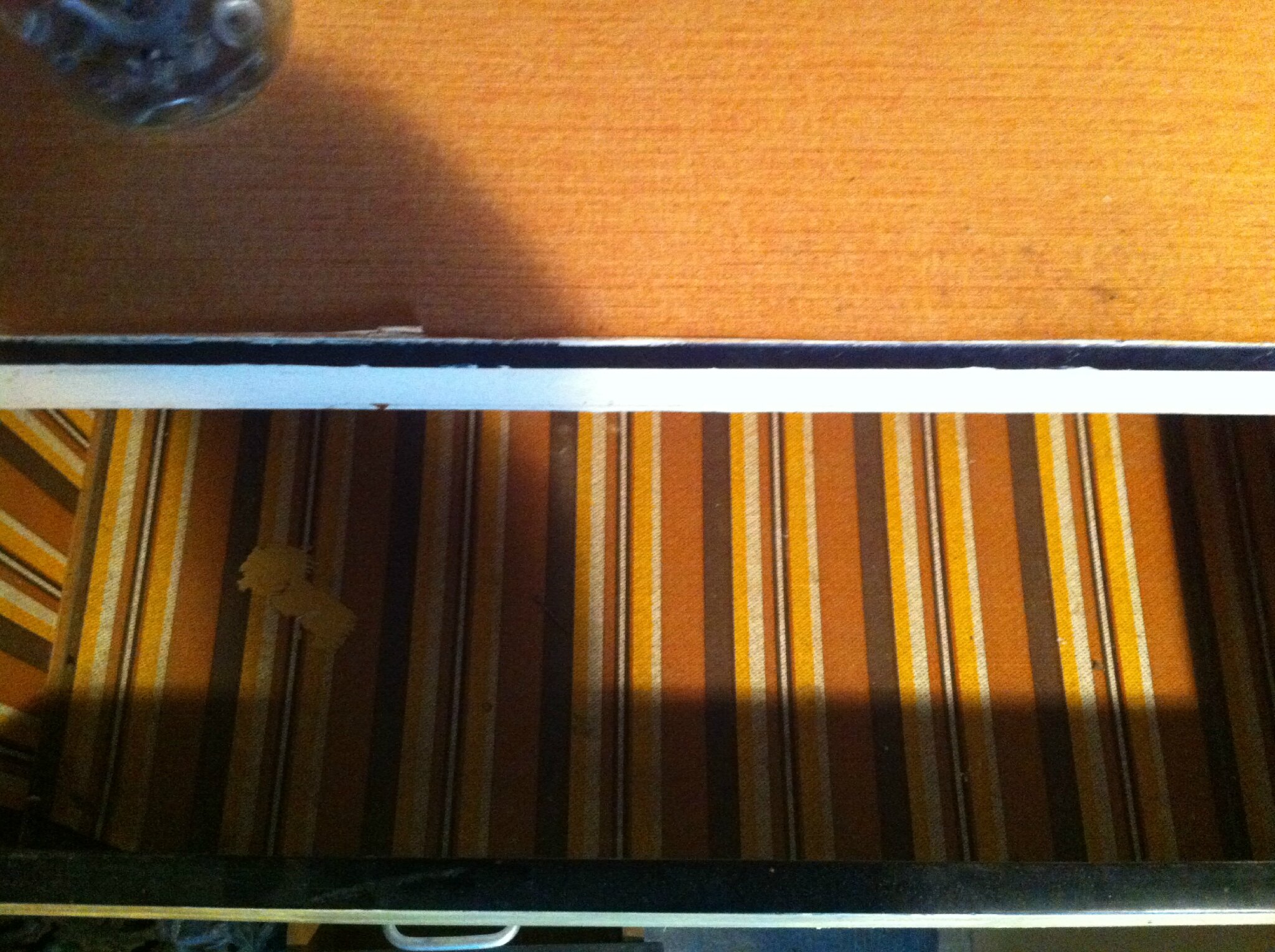 Work in progress : relooking d'un meuble de cuisine 60s ...