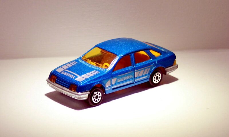 Ford sierra (ref 272) Majorette 04