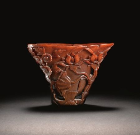 A_CARVED_RHINOCEROS_HORN_LIBATION_CUP2