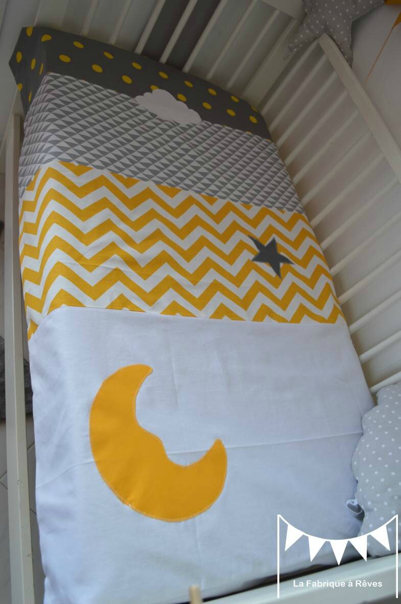 Linge de lit décoration et articles textiles bébé jaune, gris ...