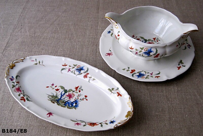 porcelaine de la Fabrique Royale de Limoges . 5 pièces de vaiselle ancienne eBay porcelaine de la Fabrique Royale de Limoges . 5 pièces de vaiselle ancienne eBay
