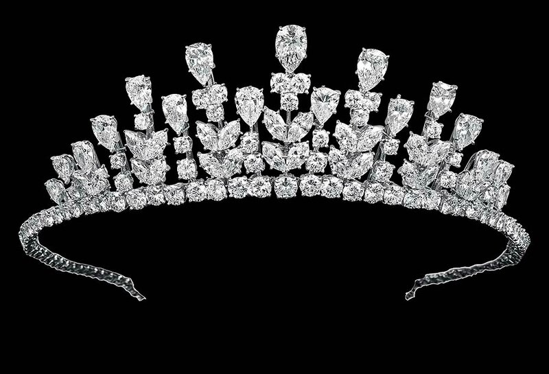 This-Van-Cleef-Arpels-platinum-and-diamond-tiara-was-worn-by-the-Princess-Grace-of-Monaco-on-the-occasion-of-her-daughter-Princess-Carolines-wedding-in-1976