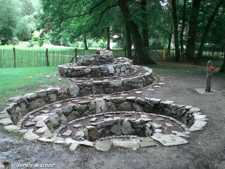 6805_Jardin_en_spirale