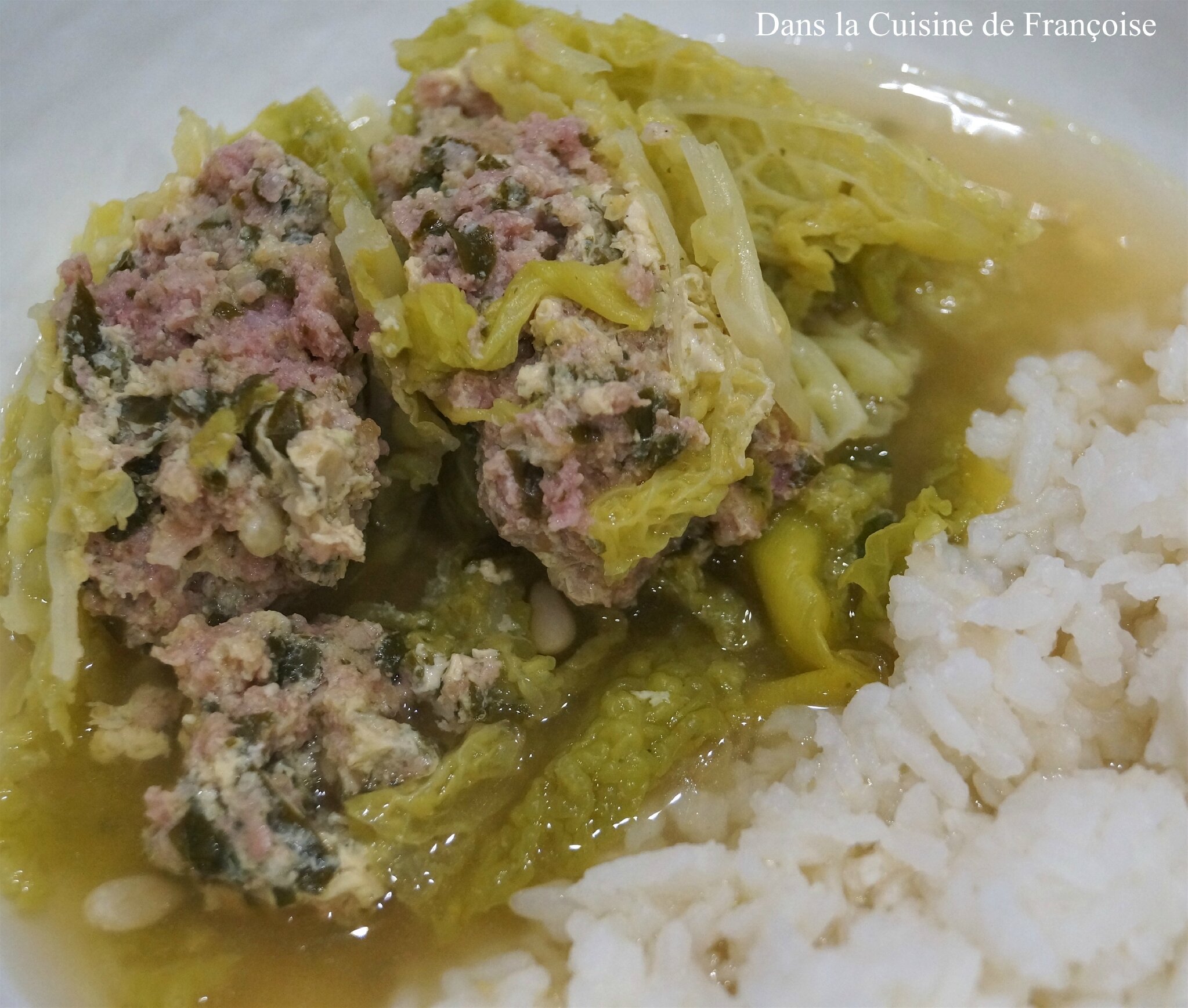 Choux farcis et cuits dans un bouillon Dans la Cuisine de Françoise