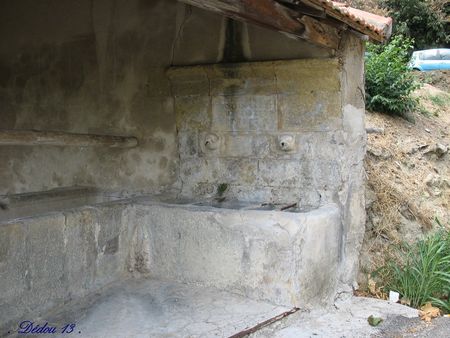21_Photo_225_FONTAINE_RUE_DE_L4AUBE