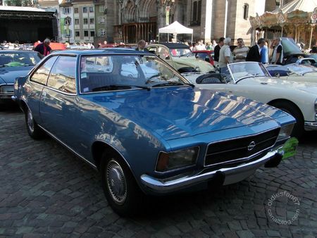 Opel rekord d 1900 automatic coupe 1972 1977 Festival Automobile de Mulhouse 2011 1