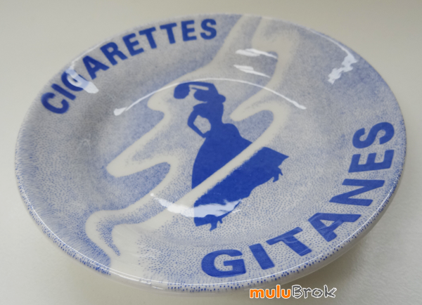 GITAN10-Cigarettes-Gitanes-04