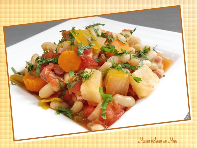 haricots secs et légumes frais à la tomate haricots secs et légumes frais à la tomate