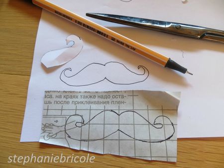 FAIRE UN STICKER MOUSTACHEversion 2