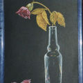 la rose dans le vase se fane
