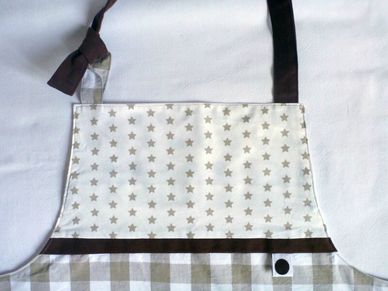 bavette étoiles tablier femme étoiles et pois