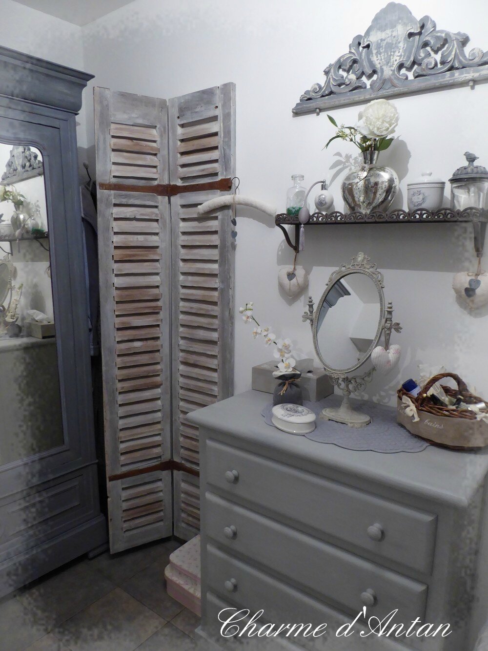 Faience retro salle de bain: carrelage retro mural brillant blanc ...