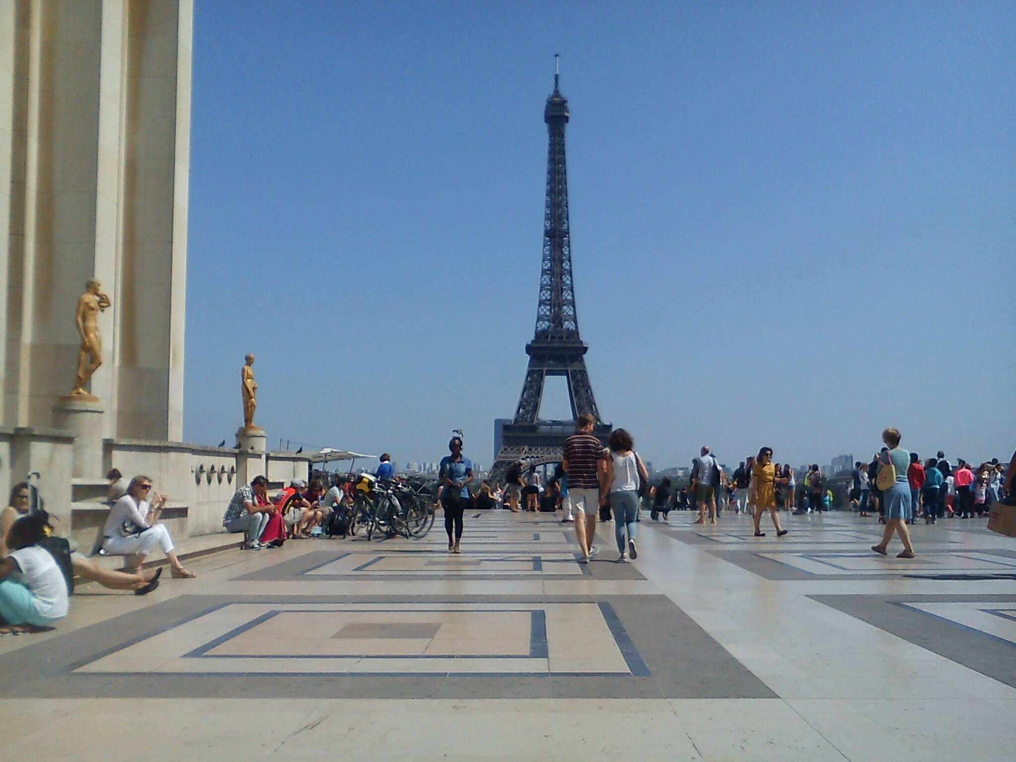 1 Place Du Trocadéro Et Du 11 Novembre 75016 Paris PLACE DU TROCADERO. TOUR EIFFEL - Le blog de Garance et les
