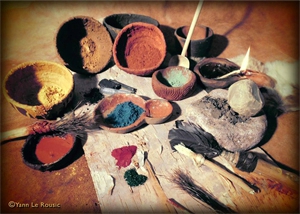 RÃ©sultat de recherche d'images pour "arts prÃ©historique outils peindre"