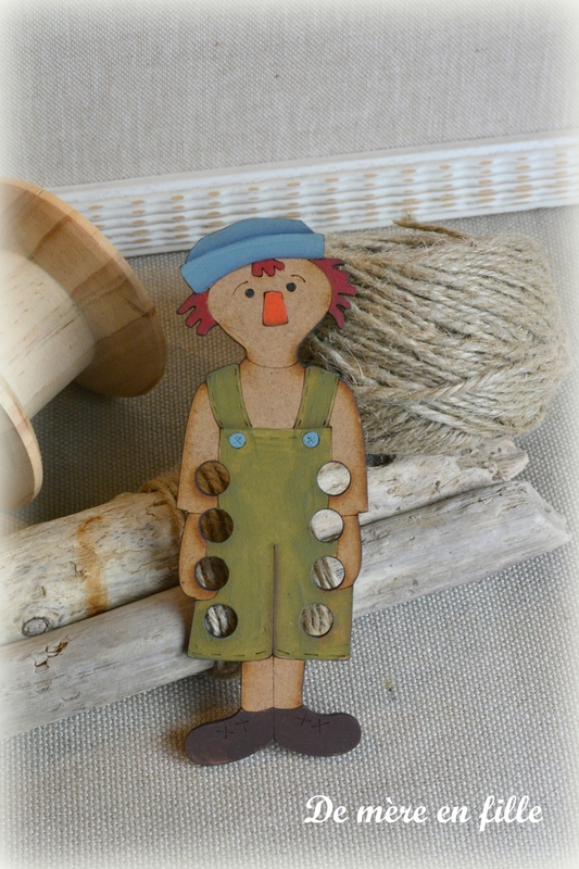 tri-fils raggedy garçon