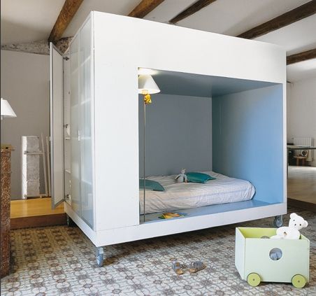 La chambre d'amis la cabane au fond du vexin Lit surélevé adulte