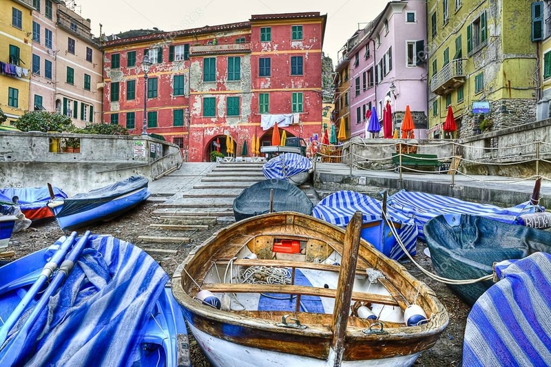 depositphotos_45620347-stock-photo-vernazza-fishing-village-cinque-terre