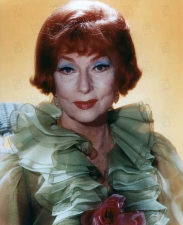 agnes_moorehead
