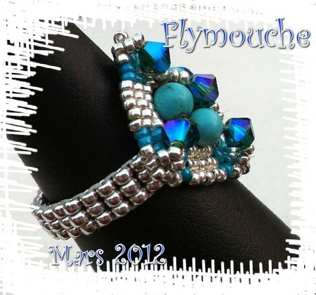 Cardi bleue