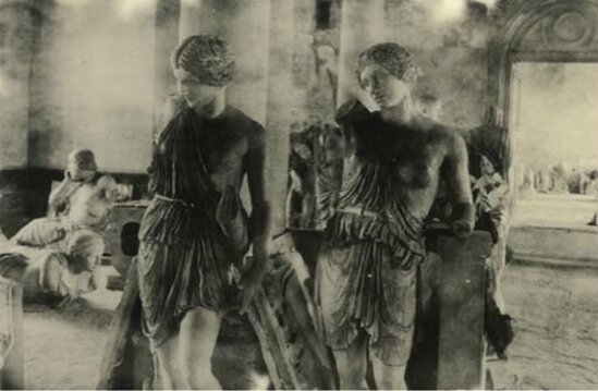 deborah_turbeville Versailles 5