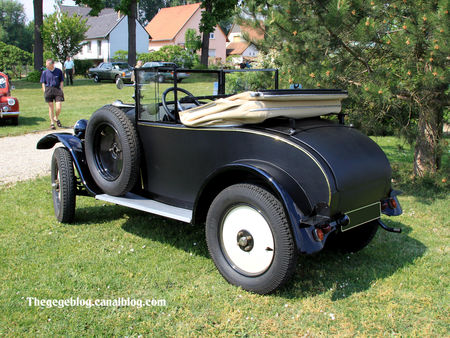 Peugeot_type_190_S_coup__de_1929__Rencontre_de_v_hicules_anciens___Achenheim__02