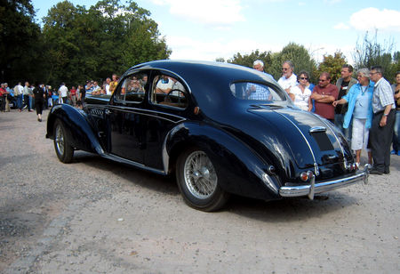 Bugatti_T101_Coup__Guillor__de_1951__Festival_Centenaire_Bugatti__02