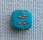 Perle_carr_e_turquoise
