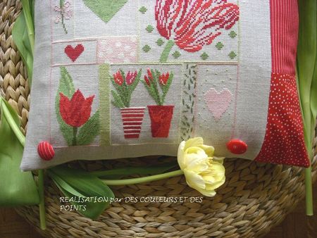COUSSIN_TULIPES_DETAIL_MOITIE_BAS