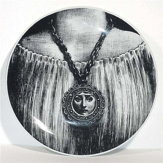 Piero Fornasetti, Five Tema e Variazion Lina Plates