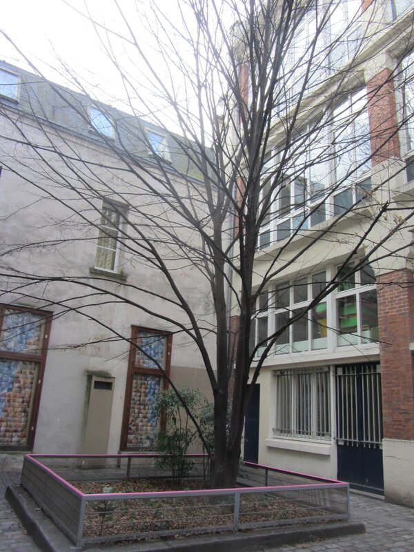 Le village St Paul Un village dans la ville Au fil des jours et des