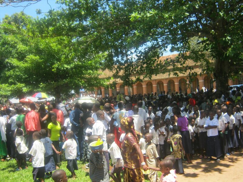 la fête du centenaire de Mikalayi