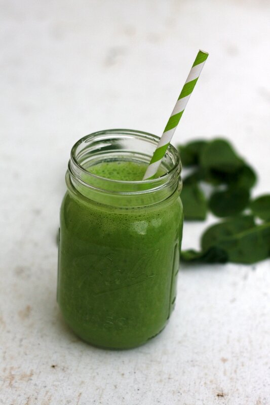 green smoothie ou smoothie epinards fruits blog chez requia cuisine et confidences