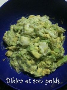 Salade crabe-avocat