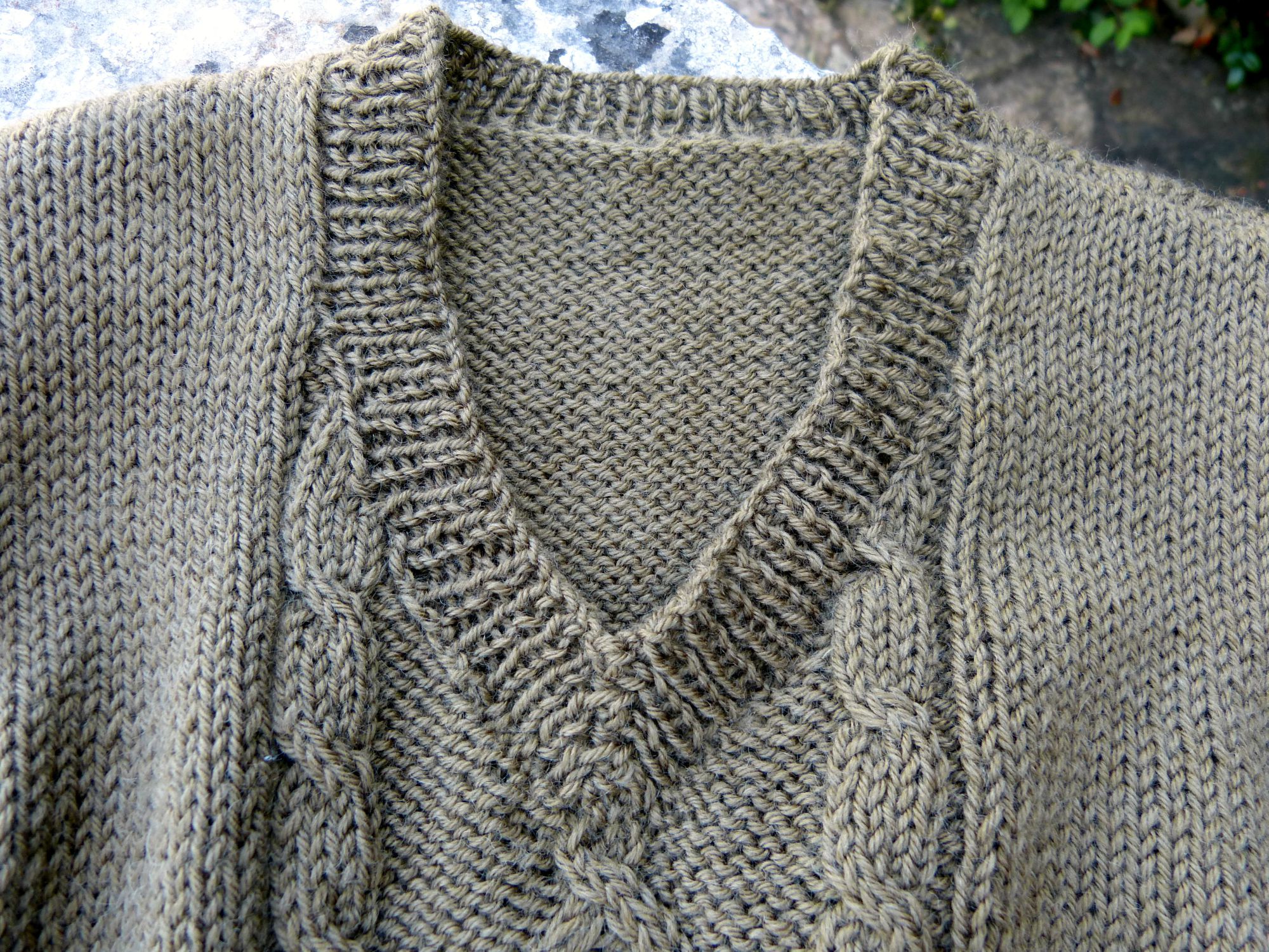 comment coudre une encolure au tricot