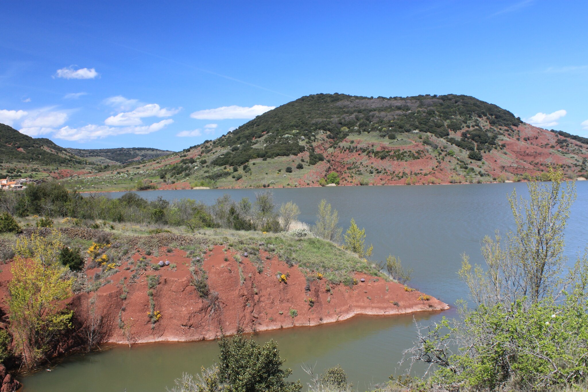 lac du salagou rencontre