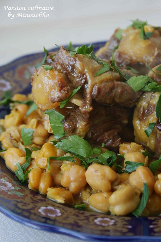Queue de boeuf aux pois chiches  La cuisine marocaine chez Lalla Fatima