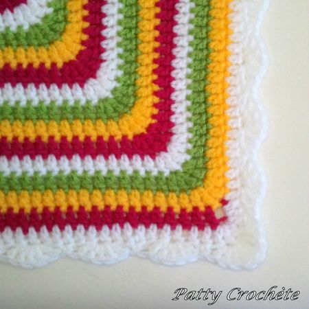 Couverture BB Giant Granny spirale berlingot (6)