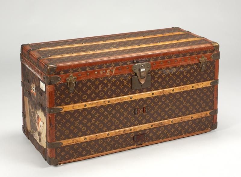 Vtg Louis Vuitton hard case trunk for Sale in Beverly Hills, CA - OfferUp