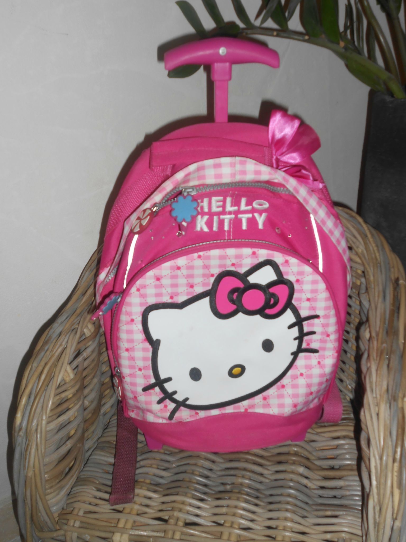 SAC DOS CARTABLE CHIPIE 13 EUROS CARTABLE A Les ventes de Fan