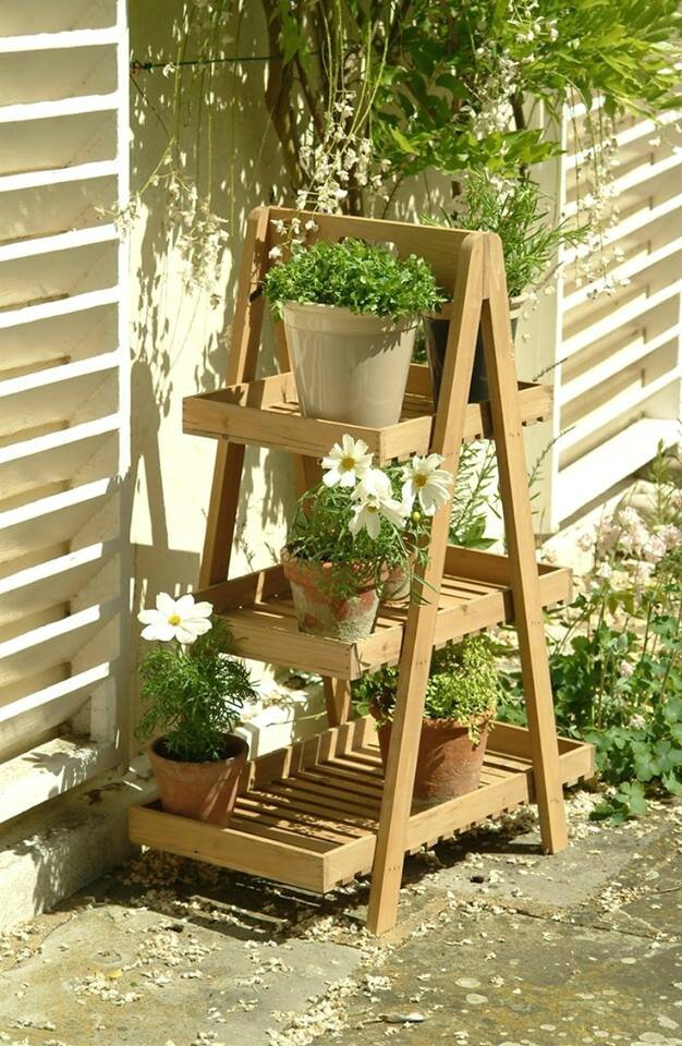 Voici le DIY pour fabriquer un salon de jardin en palettes - Elle