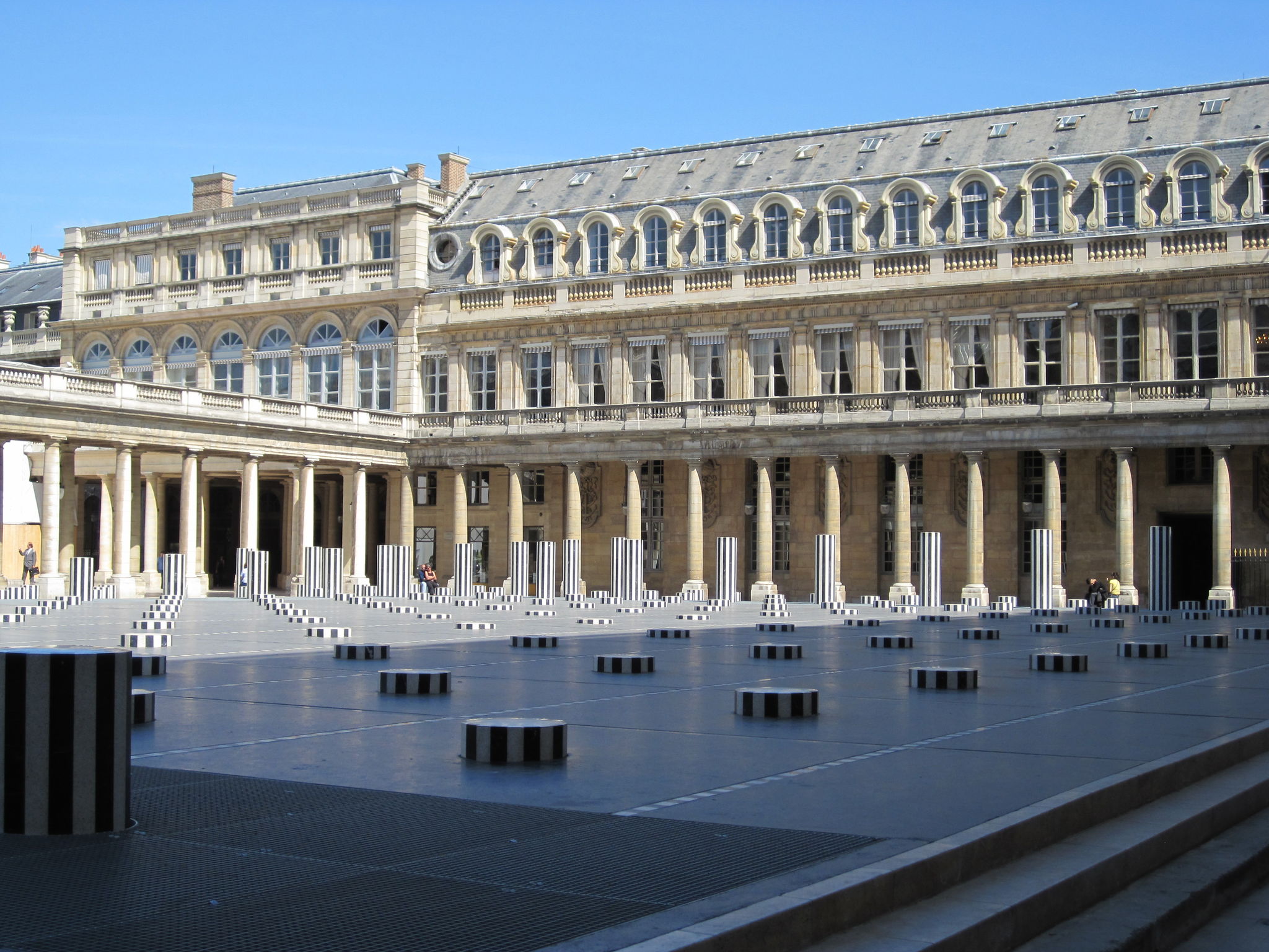 1 Place Du Palais Royal 75001 Paris Palais Royal à Paris - Youpy, joie de partager