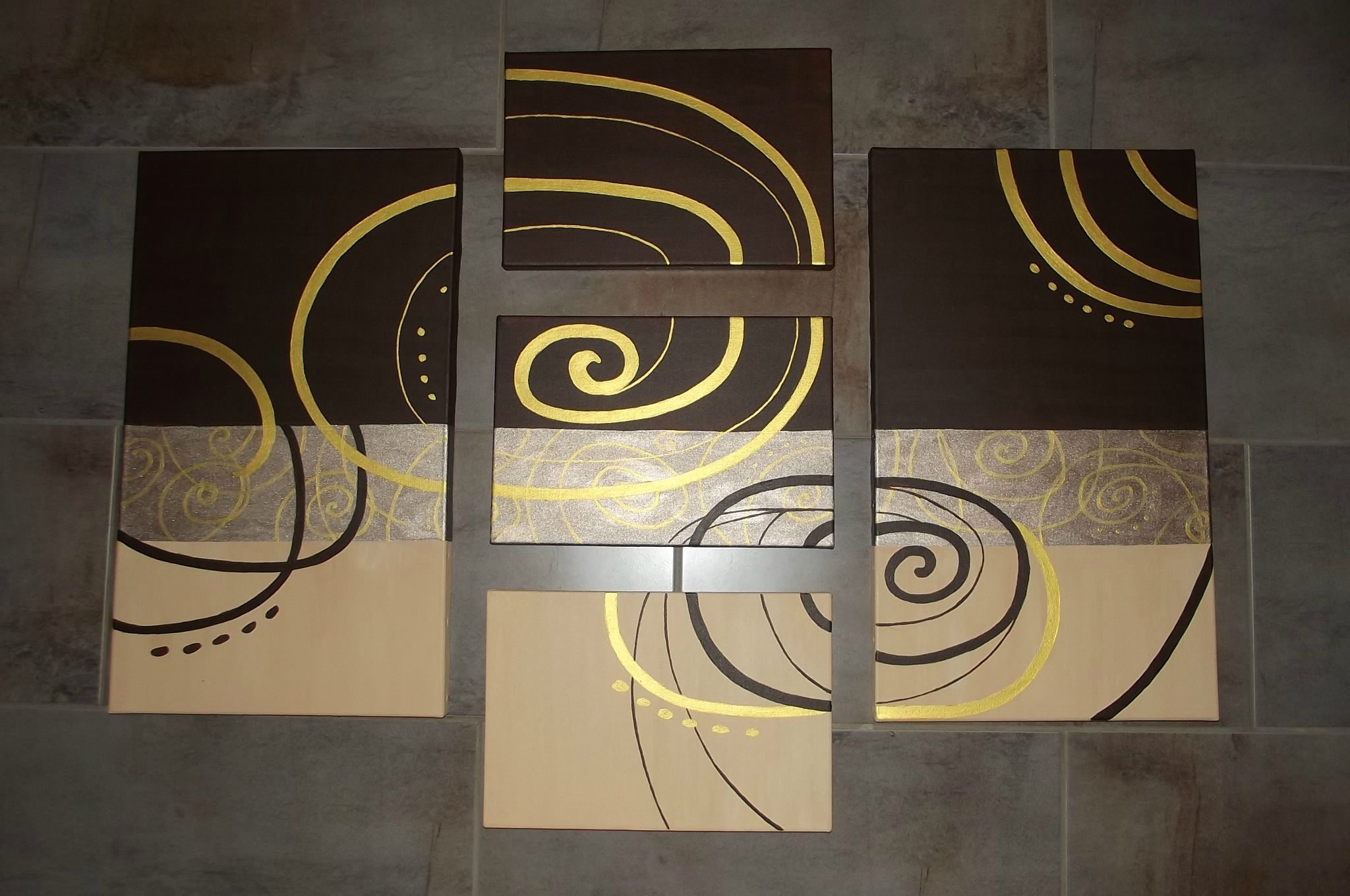 Peinture salon beige et marron: t idee pour une renovation d un ...