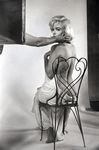 ph_arnold_chair_nude_wb_011_1