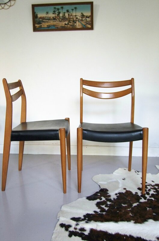 Tables, chaises, fauteuils meubles vintage pataluna chinés ...